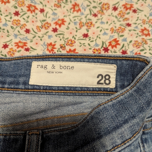 Rag & Bone Dre Capri Jeans - Picture 5 of 7